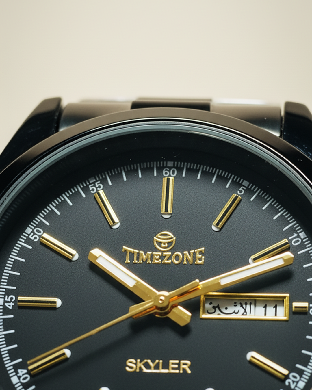 Timezone Skyler – Black Dial Stainless Steel with Gold Accents