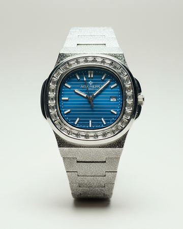 Patek Philippe Nautilus – Silver Bracelet with Blue Dial & Diamond Bezel